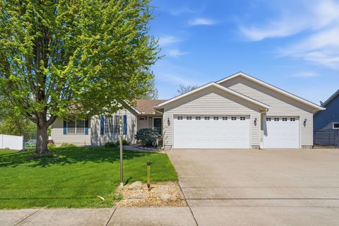 Photo of 304 E Lauretta Street, Blue Grass, IA 52726 (MLS # 12625016)