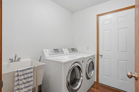 Tiny photo for 304 E Lauretta Street, Blue Grass, IA 52726 (MLS # 12625016)