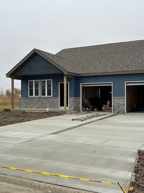 Tiny photo for 929 Covey Lane, Coal City, IL 60416 (MLS # 12531354)