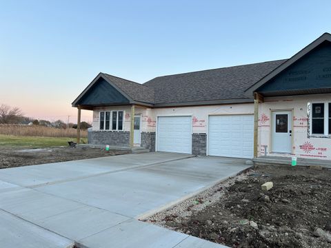 Tiny photo for 929 Covey Lane, Coal City, IL 60416 (MLS # 12531354)