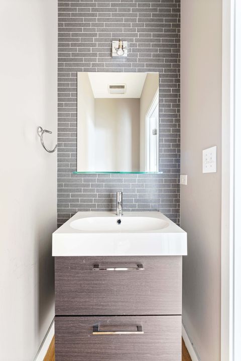 Tiny photo for 1613 S Ruble Street, Chicago, IL 60616 (MLS # 12564077)