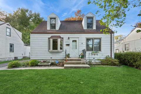 Photo of 16910 Head Avenue, Hazel Crest, IL 60429 (MLS # 12504219) Photo of 16910 Head Avenue, Hazel Crest, IL 60429 (MLS # 12504219)