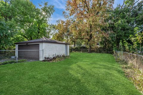 Tiny photo for 16910 Head Avenue, Hazel Crest, IL 60429 (MLS # 12504219)