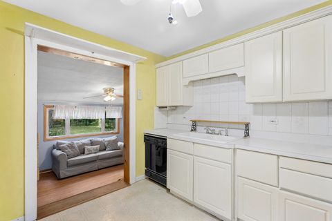 Tiny photo for 16910 Head Avenue, Hazel Crest, IL 60429 (MLS # 12504219)