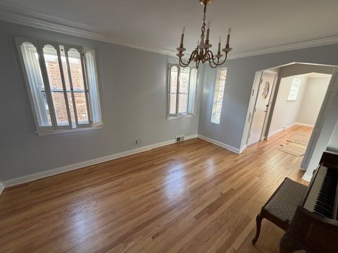 Tiny photo for 6325 N Whipple Avenue, Chicago, IL 60659 (MLS # 12465490)