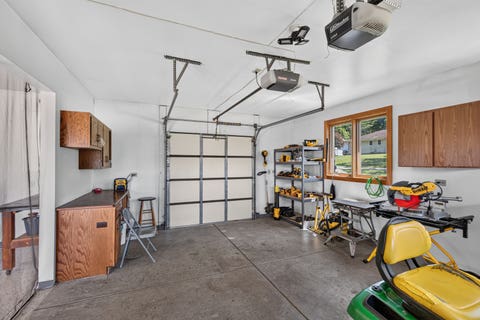 Tiny photo for 2390 Circle Drive, Ottawa, IL 61350 (MLS # 12678595)