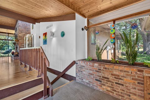 Tiny photo for 2390 Circle Drive, Ottawa, IL 61350 (MLS # 12678595)