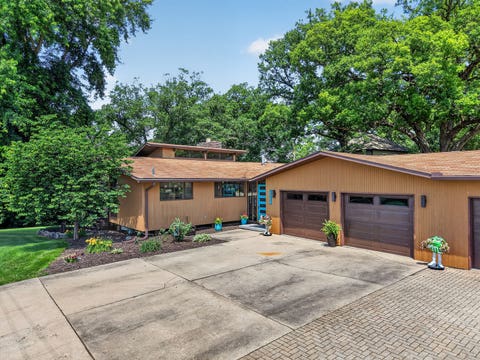 Tiny photo for 2390 Circle Drive, Ottawa, IL 61350 (MLS # 12678595)