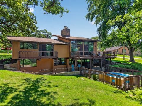 Tiny photo for 2390 Circle Drive, Ottawa, IL 61350 (MLS # 12678595)