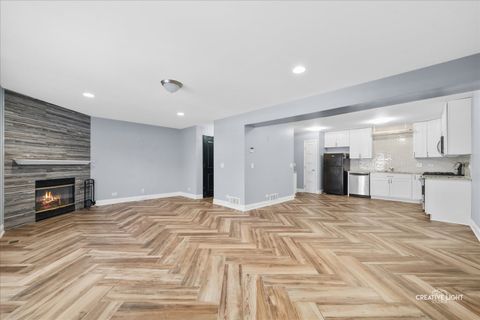 Tiny photo for 1969 Bayview Lane, Aurora, IL 60506 (MLS # 12596433)