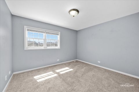 Tiny photo for 1969 Bayview Lane, Aurora, IL 60506 (MLS # 12596433)