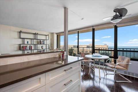Tiny photo for 3150 N Sheridan Road #27B, Chicago, IL 60657 (MLS # 12717668)