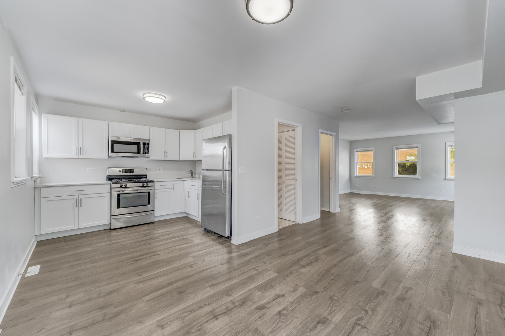 1166 W Cullerton Street