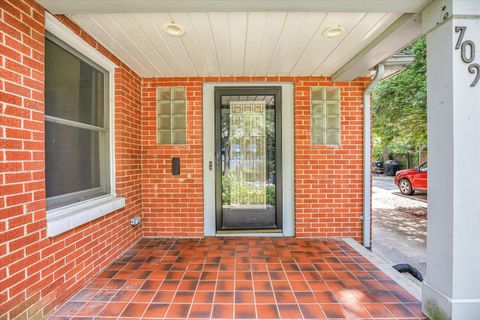 Tiny photo for 709 W Vermont Avenue, Urbana, IL 61801 (MLS # 12521986)