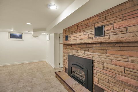 Tiny photo for 709 W Vermont Avenue, Urbana, IL 61801 (MLS # 12521986)