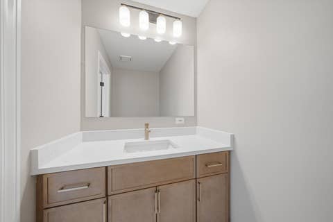 Tiny photo for 3343 S Michigan Avenue, Chicago, IL 60616 (MLS # 12737244)