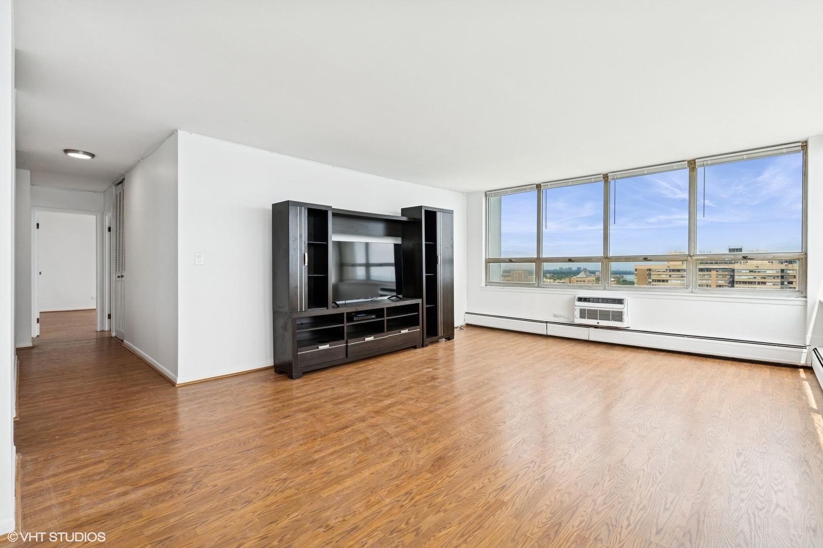 6171 N SHERIDAN Road 2511