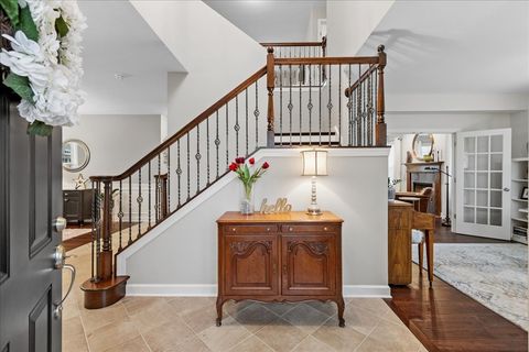 Tiny photo for 115 Ashton Lane, Crystal Lake, IL 60014 (MLS # 12599890)