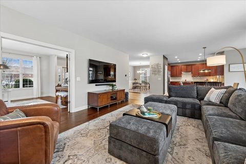 Tiny photo for 115 Ashton Lane, Crystal Lake, IL 60014 (MLS # 12599890)