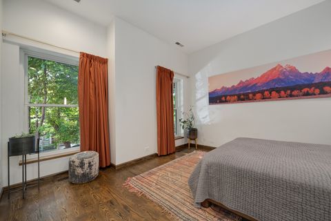 Tiny photo for 1929 N Maud Avenue, Chicago, IL 60614 (MLS # 12466503)