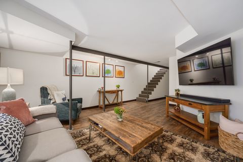 Tiny photo for 1929 N Maud Avenue, Chicago, IL 60614 (MLS # 12466503)