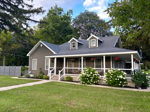 Photo of 707 S Otter Creek Road, Streator, IL 61364 (MLS # 12714393)