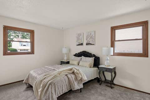 Tiny photo for 4105 Greenway Drive, Davenport, IA 52804 (MLS # 12723582)