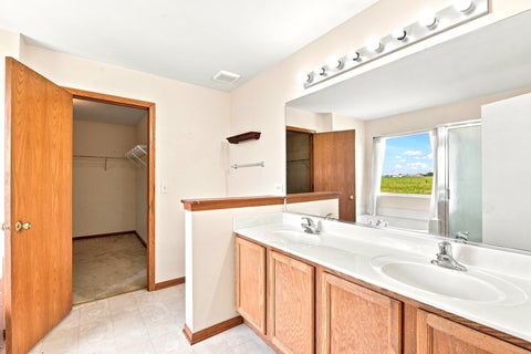 Tiny photo for 16459 Kingsbrook Drive, Crest Hill, IL 60403 (MLS # 12727350)