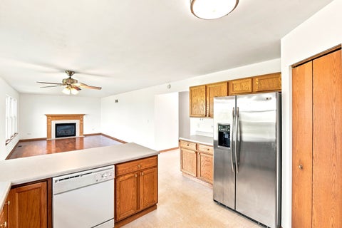Tiny photo for 16459 Kingsbrook Drive, Crest Hill, IL 60403 (MLS # 12727350)