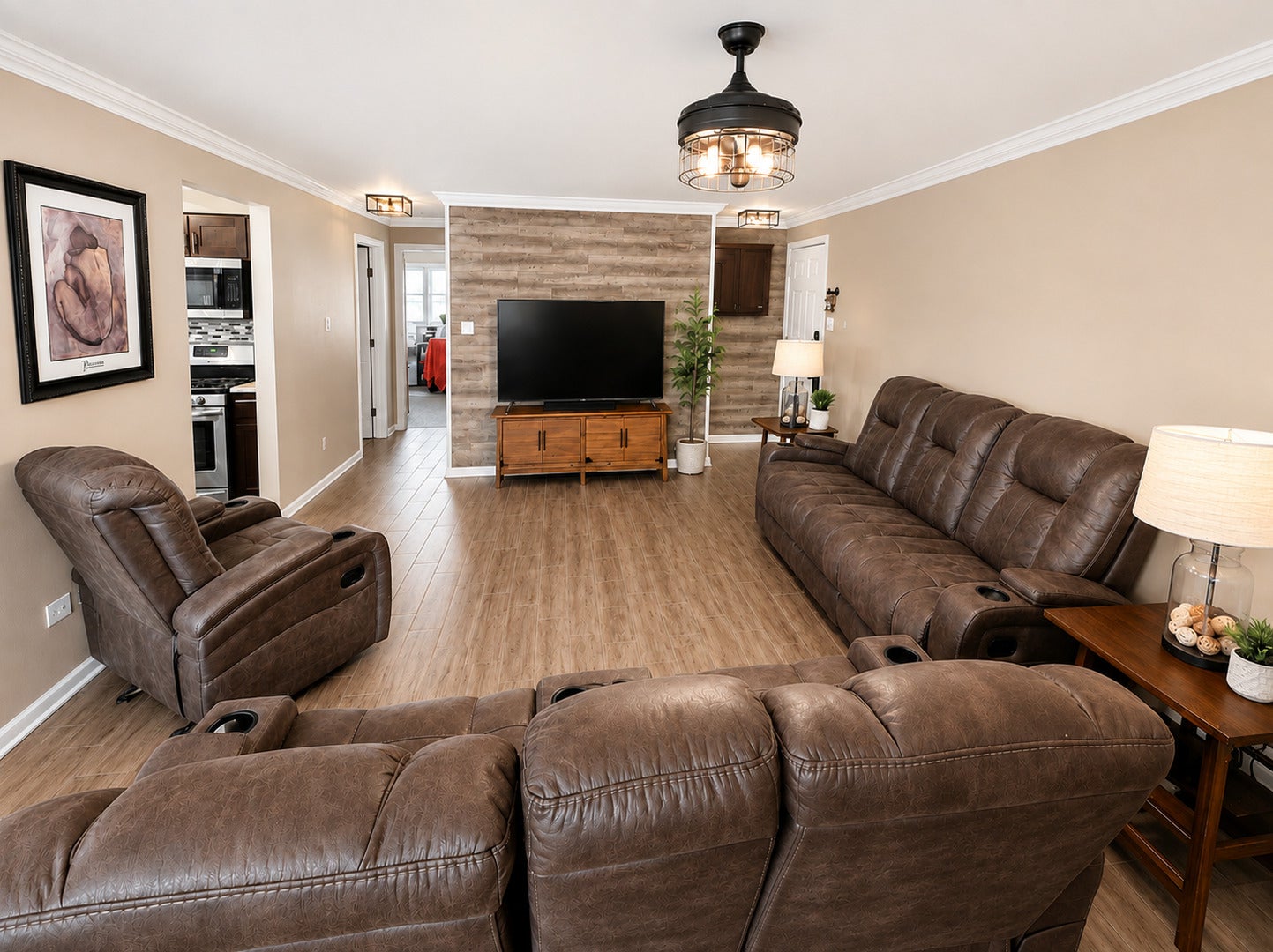 7101 98th Street 301 - Photo 4