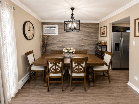 Tiny photo for 7101 98th Street #301, Chicago Ridge, IL 60415 (MLS # 12687519)