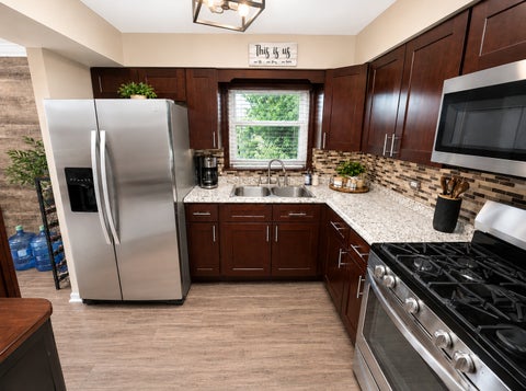 Tiny photo for 7101 98th Street #301, Chicago Ridge, IL 60415 (MLS # 12687519)