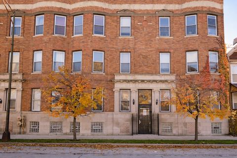 Photo of 225 E 59TH Street #1, Chicago, IL 60637 (MLS # 12533867)