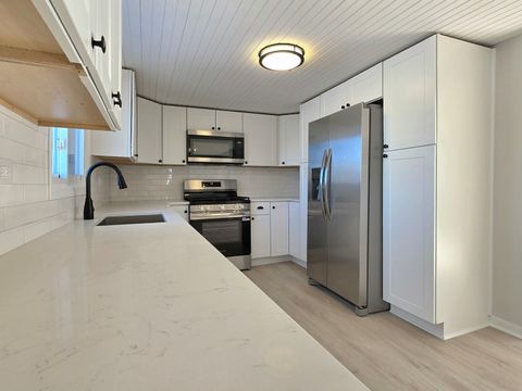 Tiny photo for 946 W Arlington Lane, Crete, IL 60417 (MLS # 12557079)