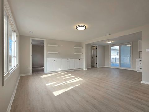 Tiny photo for 946 W Arlington Lane, Crete, IL 60417 (MLS # 12557079)