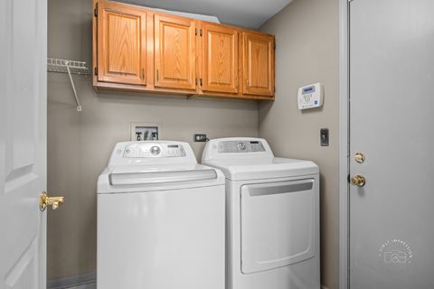 Tiny photo for 1200 Tennyson Lane #8, Naperville, IL 60540 (MLS # 12616623)