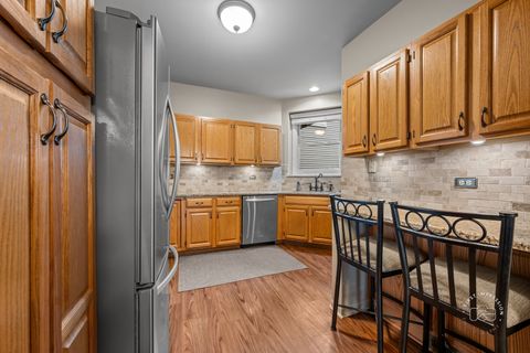 Tiny photo for 1200 Tennyson Lane #8, Naperville, IL 60540 (MLS # 12616623)