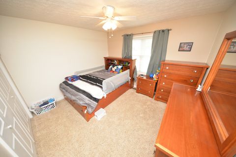 Tiny photo for 401 E Beacon Court, Mt Vernon, IL 62864 (MLS # 12617742)