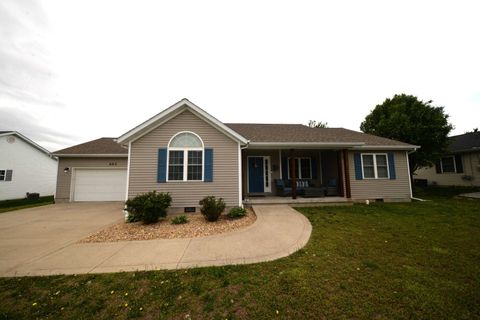 Photo of 401 E Beacon Court, Mt Vernon, IL 62864 (MLS # 12617742)