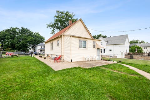 Tiny photo for 2819 Commercial Avenue, South Chicago Heights, IL 60411 (MLS # 12712315)
