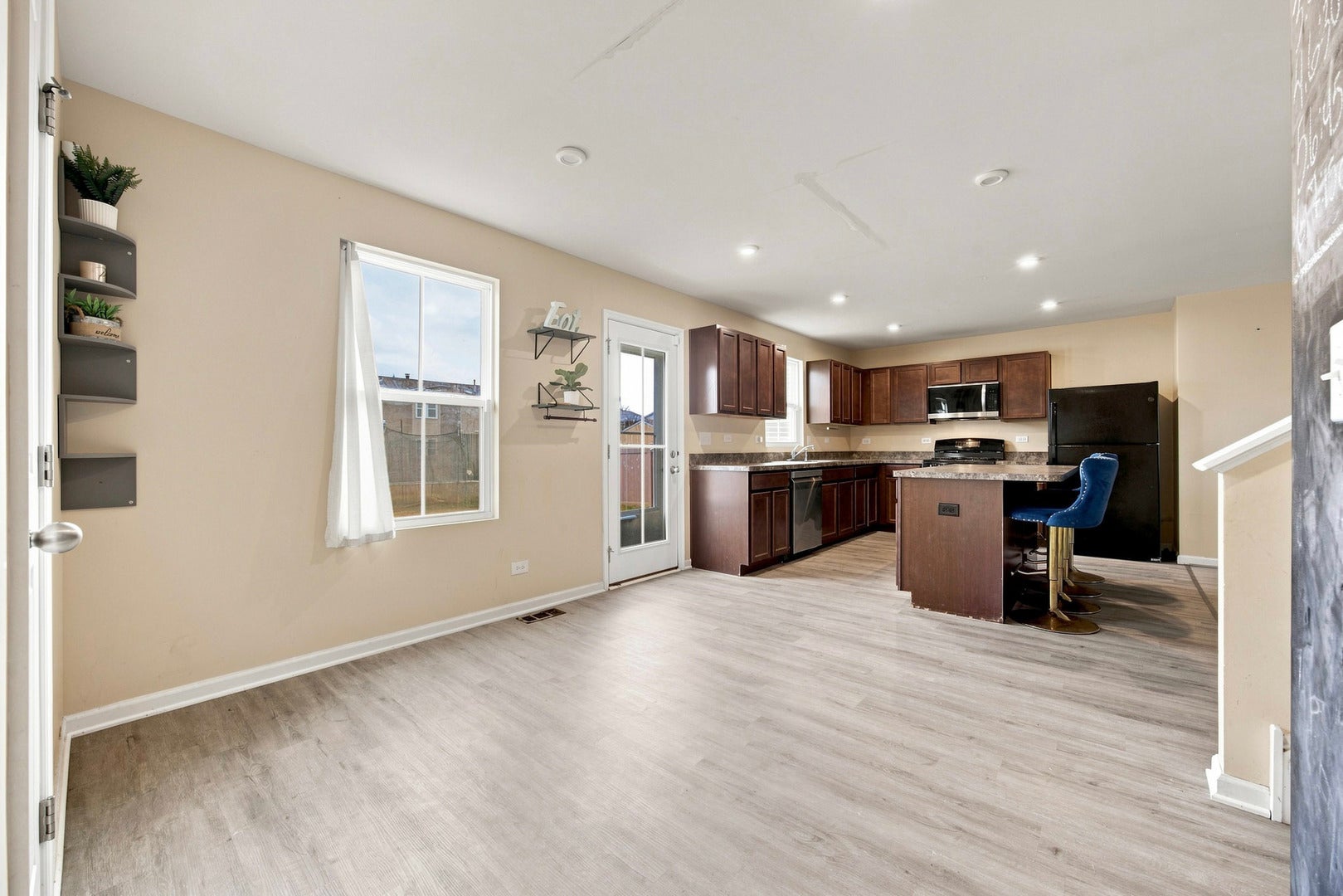 300 Carriage Lane