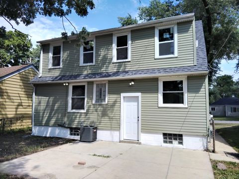 Tiny photo for 16726 Head Avenue, Hazel Crest, IL 60429 (MLS # 12506957)