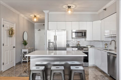 Tiny photo for 1122 N DEARBORN Street #7E, Chicago, IL 60610 (MLS # 12741003)