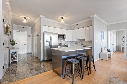 Tiny photo for 1122 N DEARBORN Street #7E, Chicago, IL 60610 (MLS # 12741003)