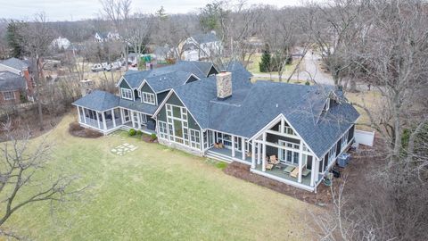 305 Maple Row Northfield IL 60093