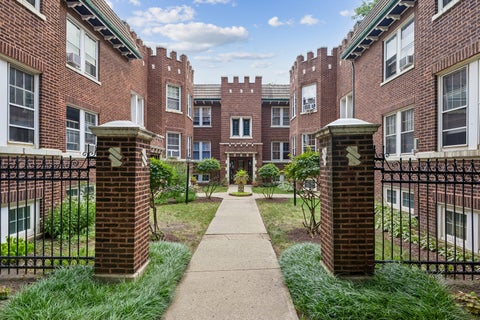 Tiny photo for 4103 N Keystone Avenue #1, Chicago, IL 60641 (MLS # 12711213)