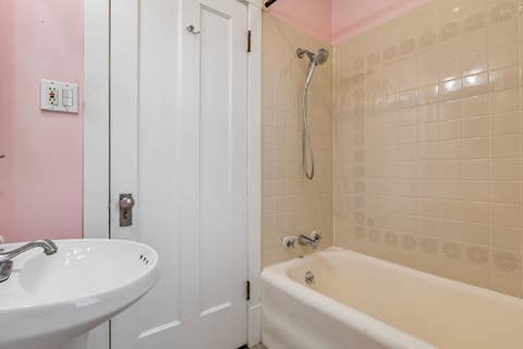 Tiny photo for 4103 N Keystone Avenue #1, Chicago, IL 60641 (MLS # 12711213)