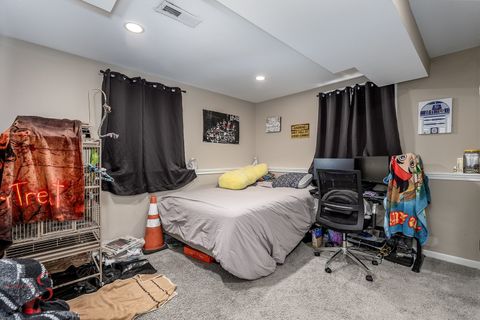 Tiny photo for 4 Maplewood Lane, Ottawa, IL 61350 (MLS # 12547820)