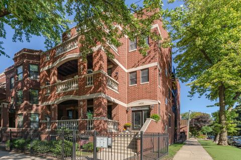 Tiny photo for 1532 W Wrightwood Avenue #2, Chicago, IL 60614 (MLS # 12460346)
