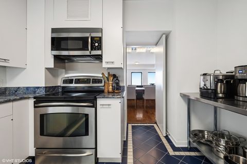 Tiny photo for 1100 N Lake Shore Drive #33A, Chicago, IL 60611 (MLS # 12528204)